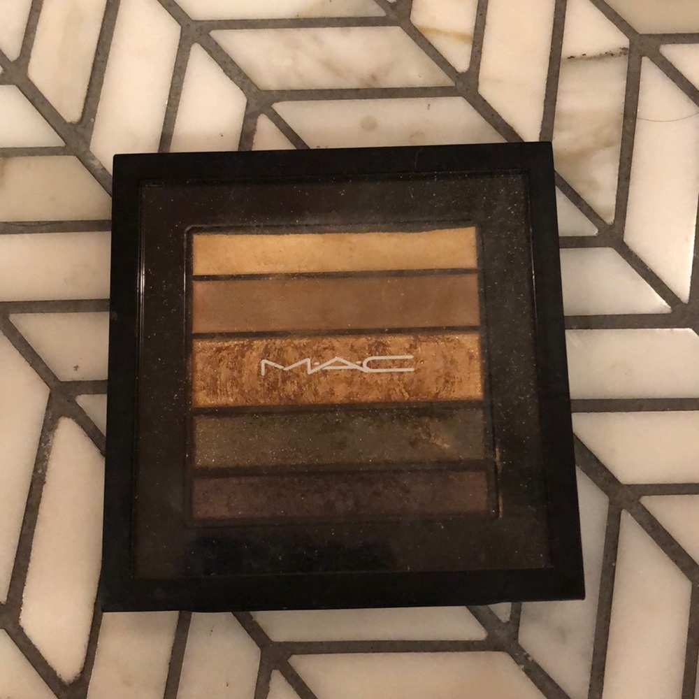Eyeshadow